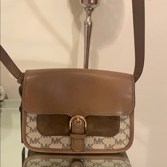 Michael Kors Handbags - Michael Kors studio small cooper crossbody purse